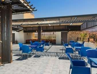 Day & Suites, Hotel